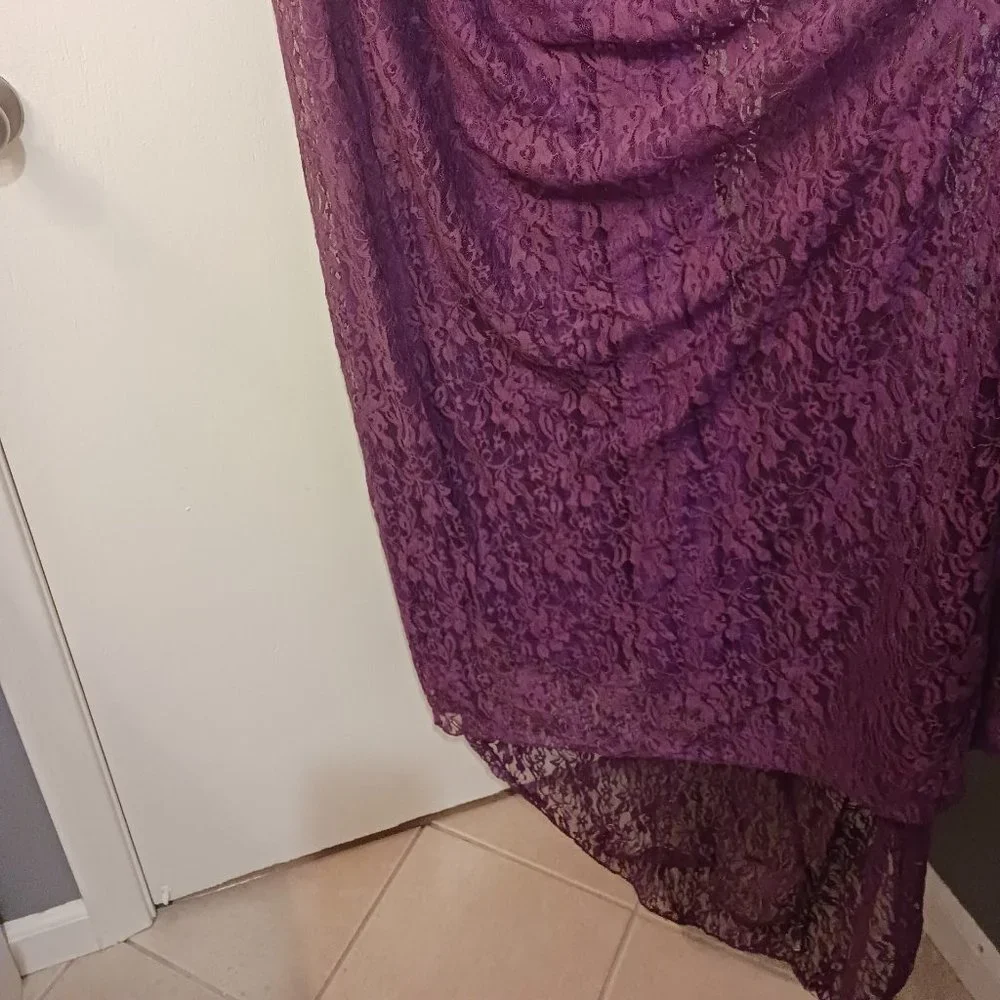 Pregnancy dress - Picture 4 of 5